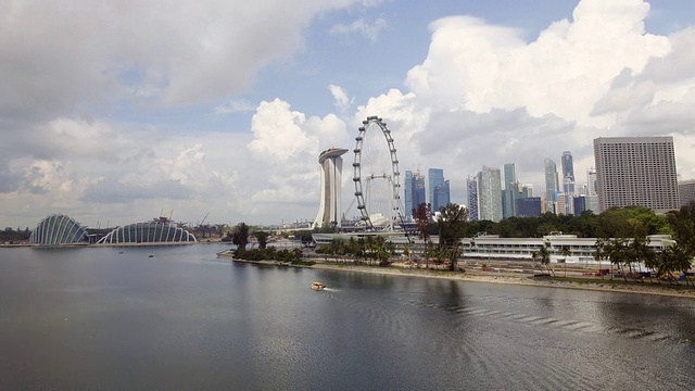 滨海湾新加坡摩天观景楼和市中心/新加坡视频素材