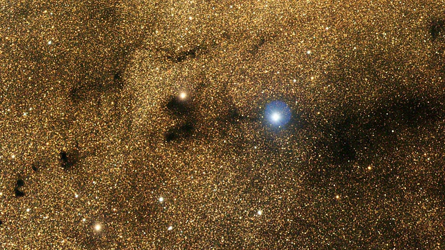 蛇状星云(Barnard 72)，光学图像。视频下载