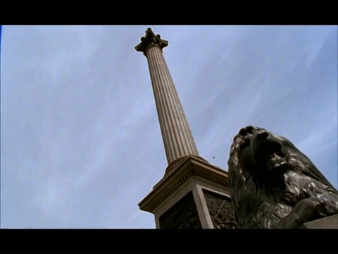 低角度，潘右尼尔森柱，伦敦，英国视频素材