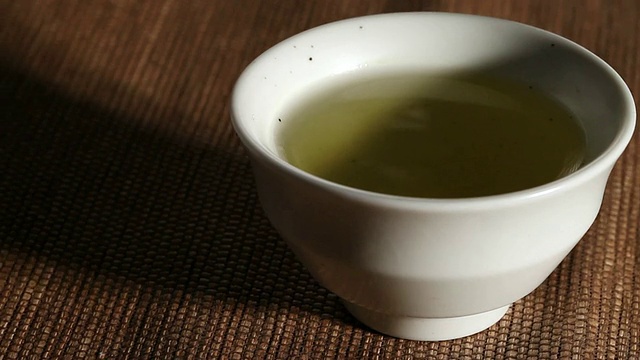 一碗一碗的绿茶，韩国首尔视频下载