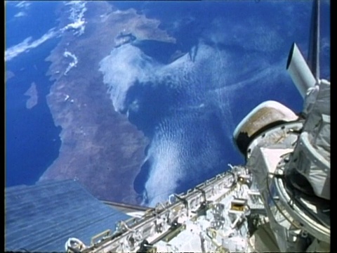 从太空俯瞰加利福尼亚湾的WA地球视图，STS 51-F视频素材