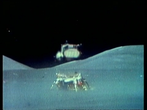 西澳登月舱从月球表面起飞，向上倾斜视频素材