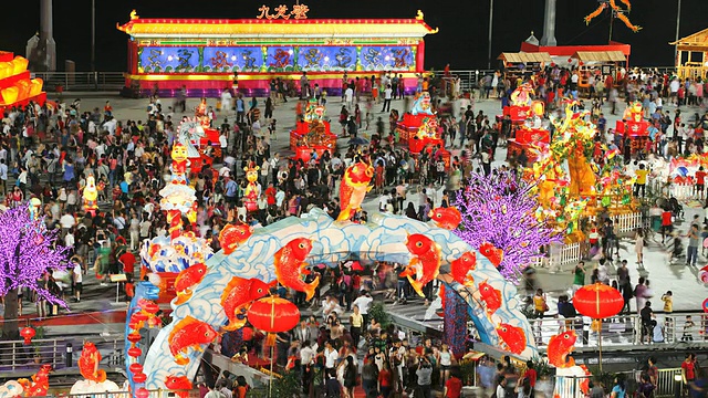 新加坡滨海湾庆祝中国新年的红包装饰视频素材