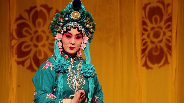 在中国陕西西安传统剧院表演京剧视频下载