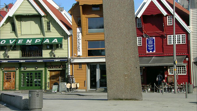 挪威斯塔万格港的雕像视频素材