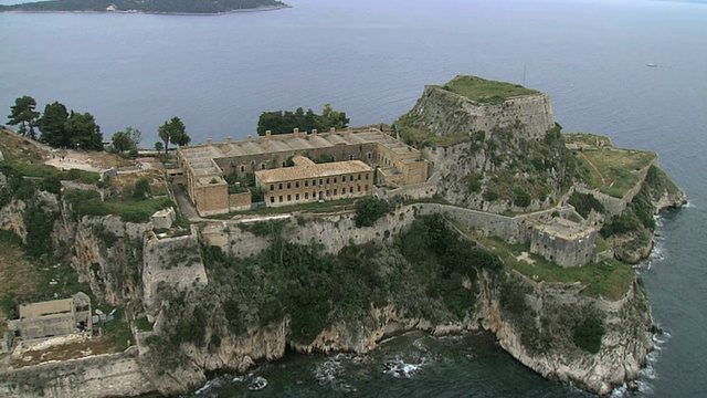 希腊爱奥尼亚群岛科孚岛的老城科孚鸟瞰图视频下载