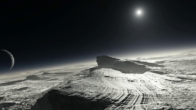 冥王星。矮行星冥王星表面的动画，表面有甲烷的补丁，它的卫星卡戎和遥远的太阳在它的天空中看到。视频购买