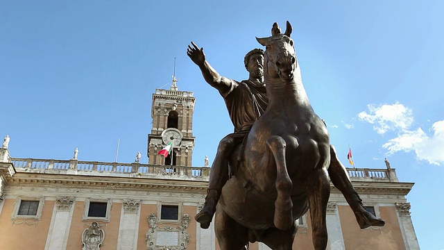 罗马马可·奥雷里奥马术雕像视频素材