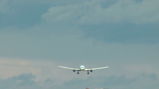 空客A330飞机着陆视频下载