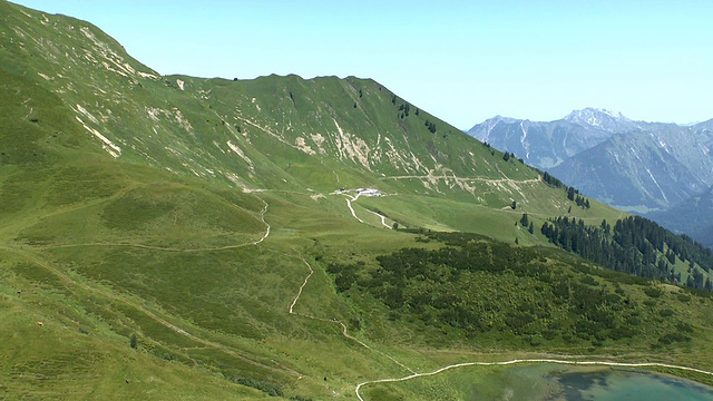 schlapold Alp的观点在费尔霍恩山附近的阿尔高阿尔卑斯山/ Oberstdorf，巴伐利亚，德国视频素材