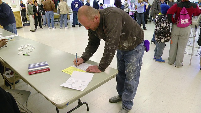 美国俄亥俄州，荷兰，总统选举临时选票选民登记照片视频下载