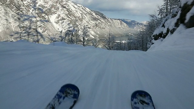 高清:滑雪下坡视频下载