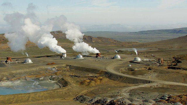 冰岛Hellisheidi地热发电厂鸟瞰图视频下载