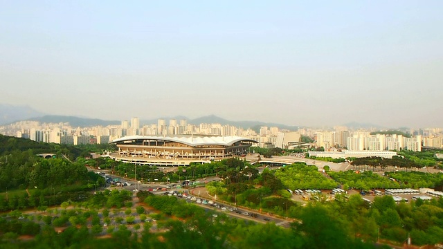 韩国首尔三江洞首尔世界杯体育场的WS T/L鸟瞰图视频素材