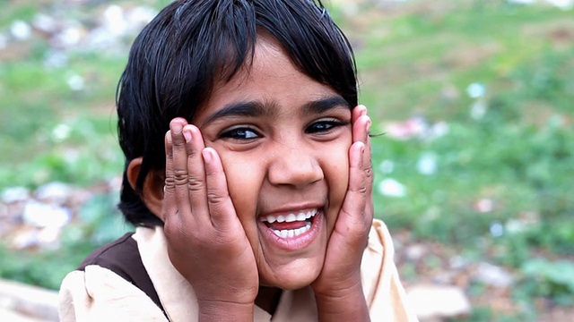 快乐的印第安小女孩视频素材