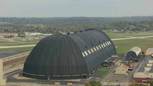 WS DS ZO AERIAL固特异空中码头/阿克伦，俄亥俄州，美国视频素材