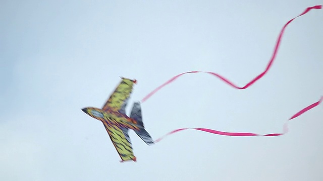 风筝飞机飞行/圣保罗，巴西视频下载