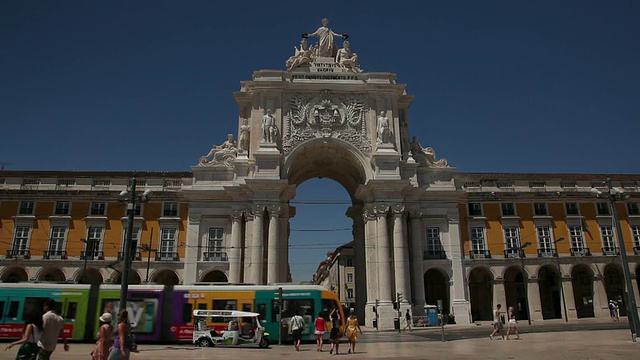 葡萄牙里斯本，阳光灿烂的一天视频素材