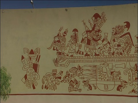 潘就在秘鲁西潘博物馆皇家陵墓外的油画上视频下载