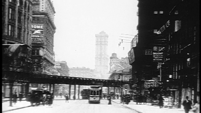 百老汇高架铁轨下的1910年代电车视角/纽约/纪录片视频下载