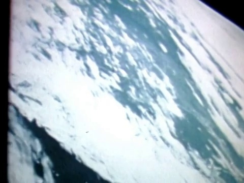 火箭从太空俯瞰地球视频下载