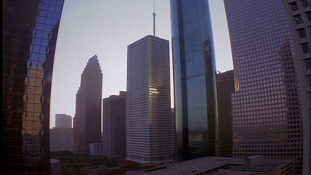 休斯顿市中心摩天大楼从夜晚到白天的时间流逝视频素材