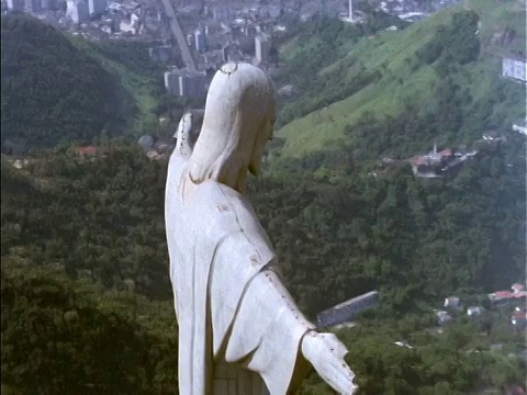 靠近空中基督雕像(Corcovado)在里约热内卢de Janeiro视频素材