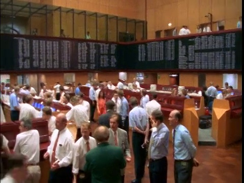 法兰克福证券交易所拥挤的地板/德国视频下载