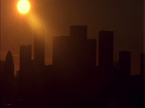 日落后的剪影洛杉矶天际线视频素材