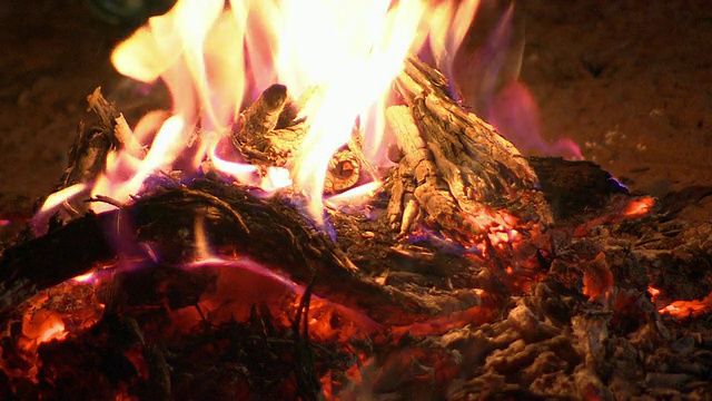 篝火/破碎山，新南威尔士州，澳大利亚视频素材