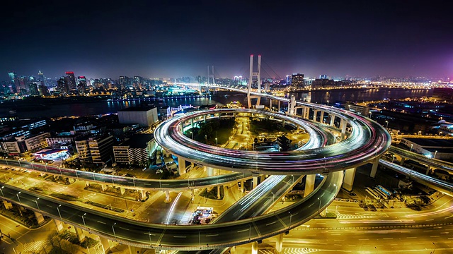 南浦大桥夜景/上海，中国视频素材
