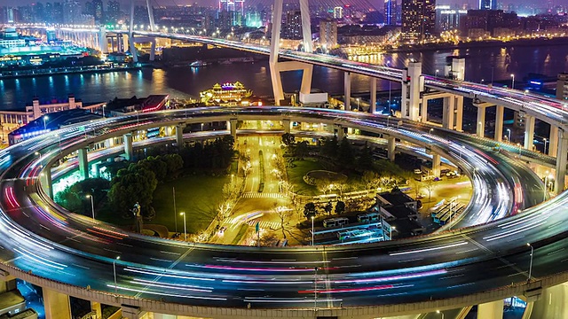 南浦大桥夜景/上海，中国视频素材
