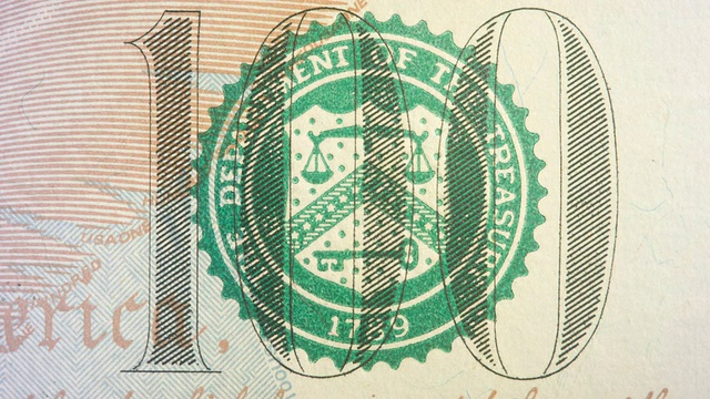 财政部的印章印在100美元纸币上视频下载