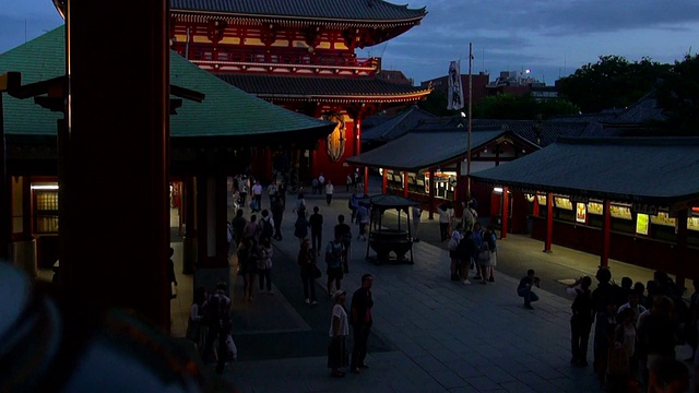 浅草寺的夜晚视频素材