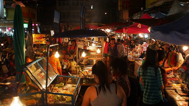 泰国清迈的Warorot夜市。视频下载