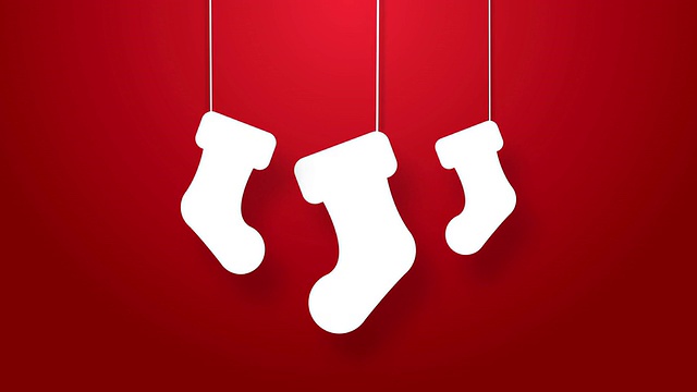 圣诞袜上一串蹦蹦跳跳的动画。视频下载