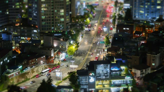 明洞市区的夜景视频素材