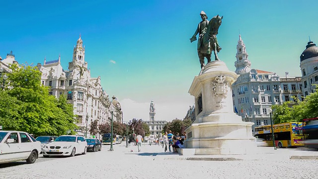 高清延时:葡萄牙自由广场的波尔图市中心视频下载