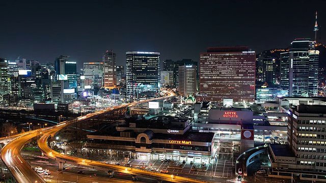 首尔的夜景与交通。视频素材