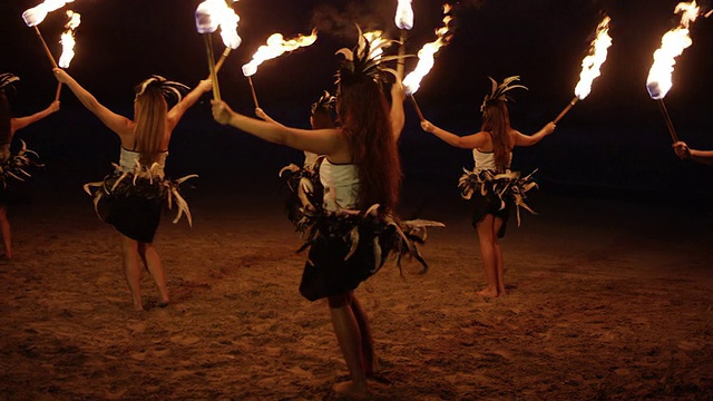 传统的夏威夷火草裙舞视频素材