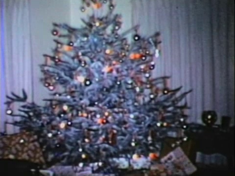 圣诞树-复古超级8电影视频下载
