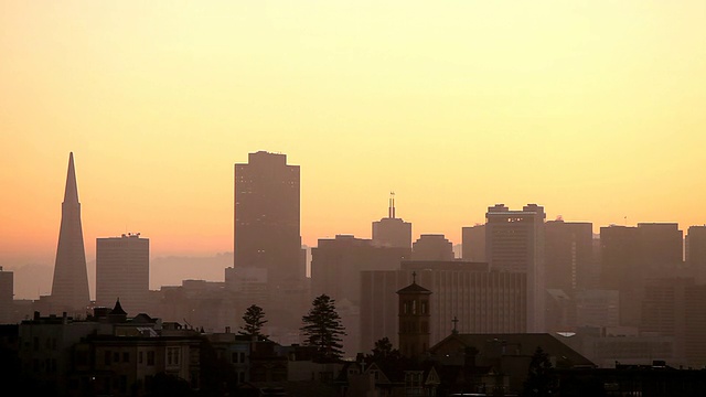 日出的旧金山天际线视频素材