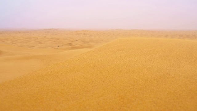 SLO MO沙漠中的风视频下载