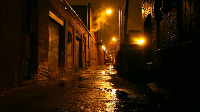 黑暗的城市小巷视频素材