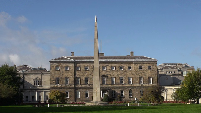 伦斯特宫-都柏林，爱尔兰共和国视频素材