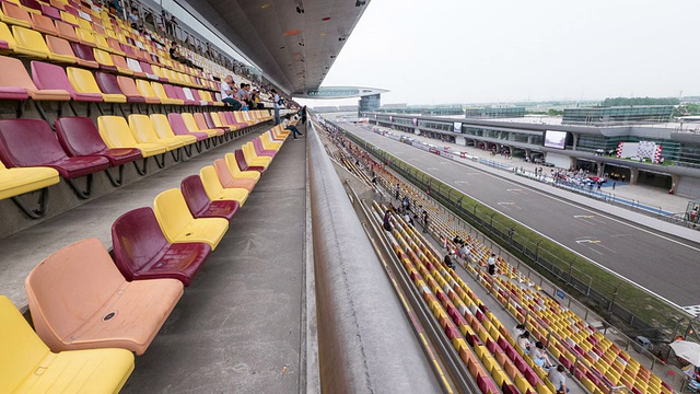 上海赛车场观众，时间流逝。视频下载