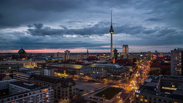 柏林天际线全景日落，德国视频下载