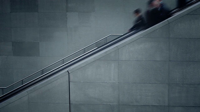 自动扶梯上的人-时间流逝视频下载