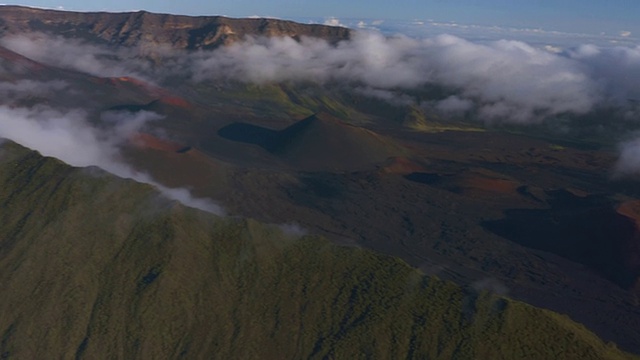夏威夷毛伊岛的哈雷阿卡拉火山口视频下载