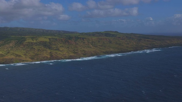 夏威夷海岸的航拍镜头视频素材